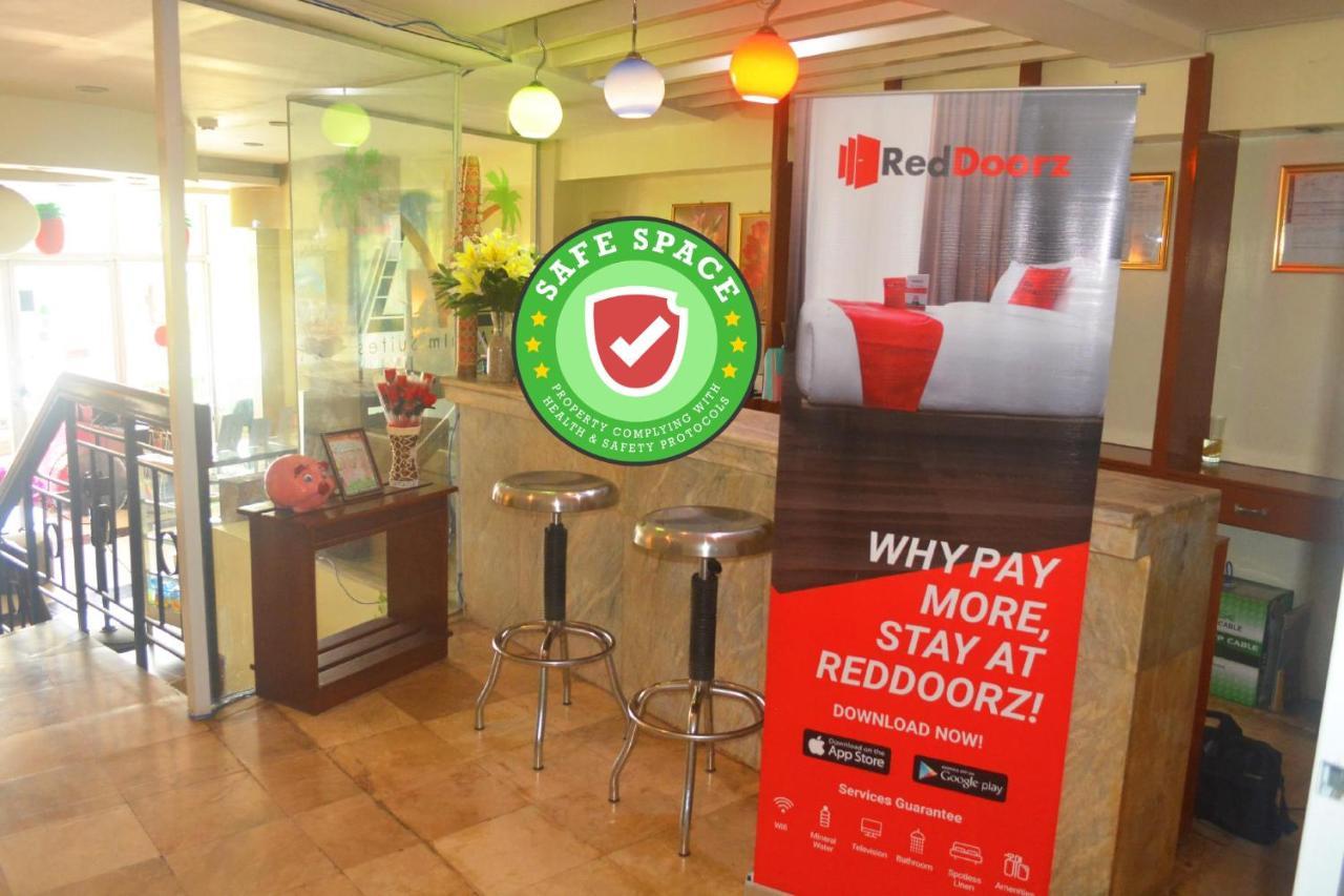 Reddoorz Near Sm Puerto Princesa Bagian luar foto