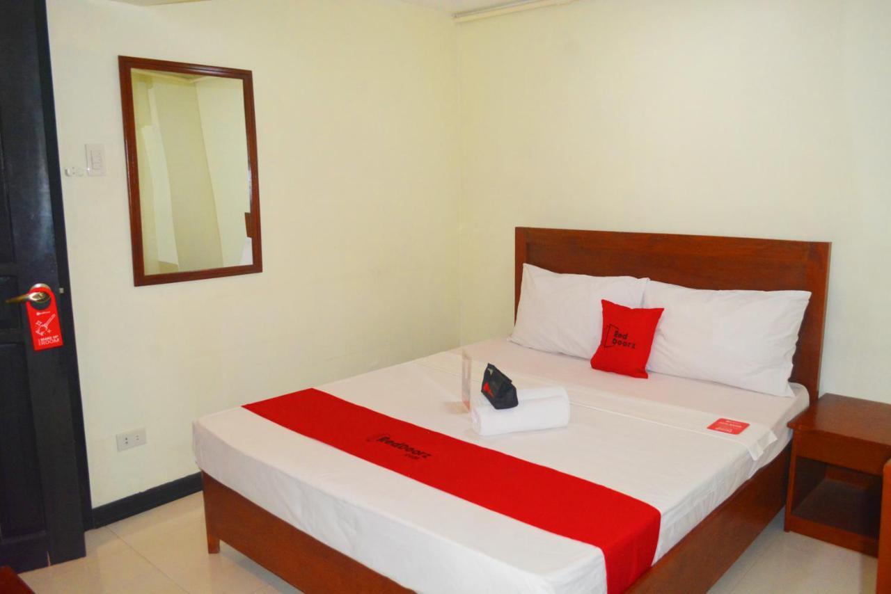 Reddoorz Near Sm Puerto Princesa Bagian luar foto