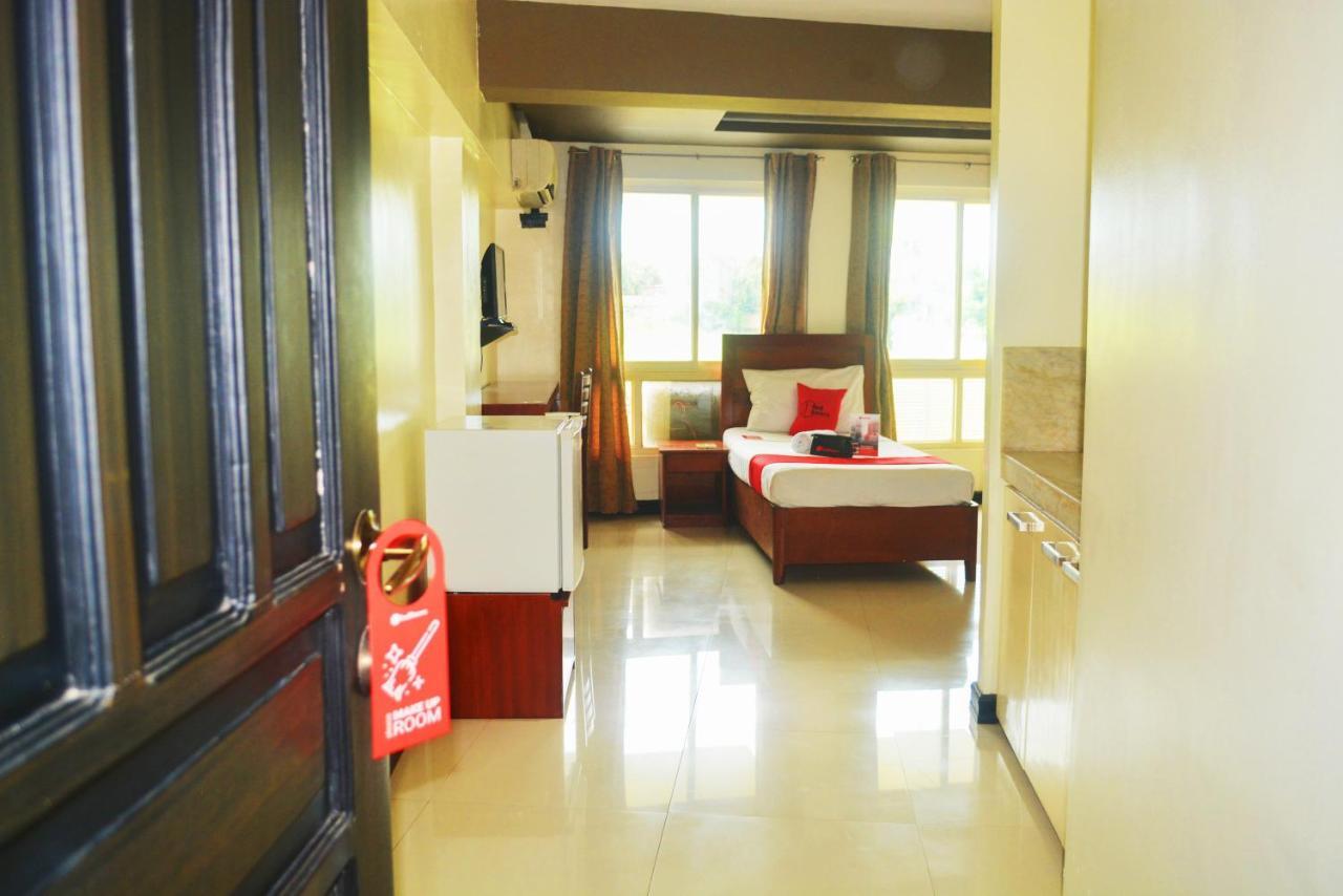 Reddoorz Near Sm Puerto Princesa Bagian luar foto